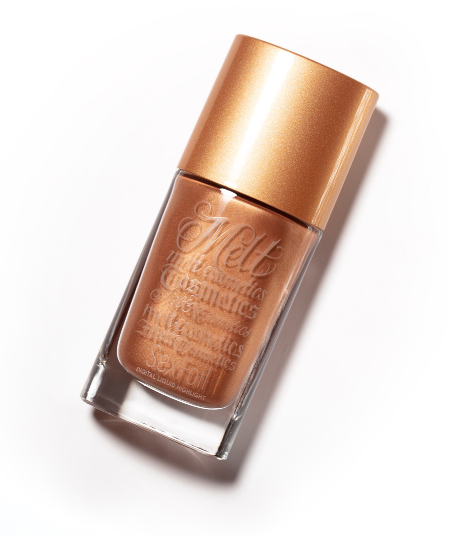 Melt Cosmetics Sex Foil Gold Ore bottle, macro cosmetics product photograph